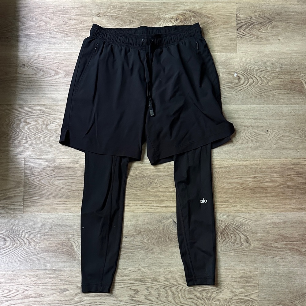ALO Yoga Dual-Layer Black Joggers
